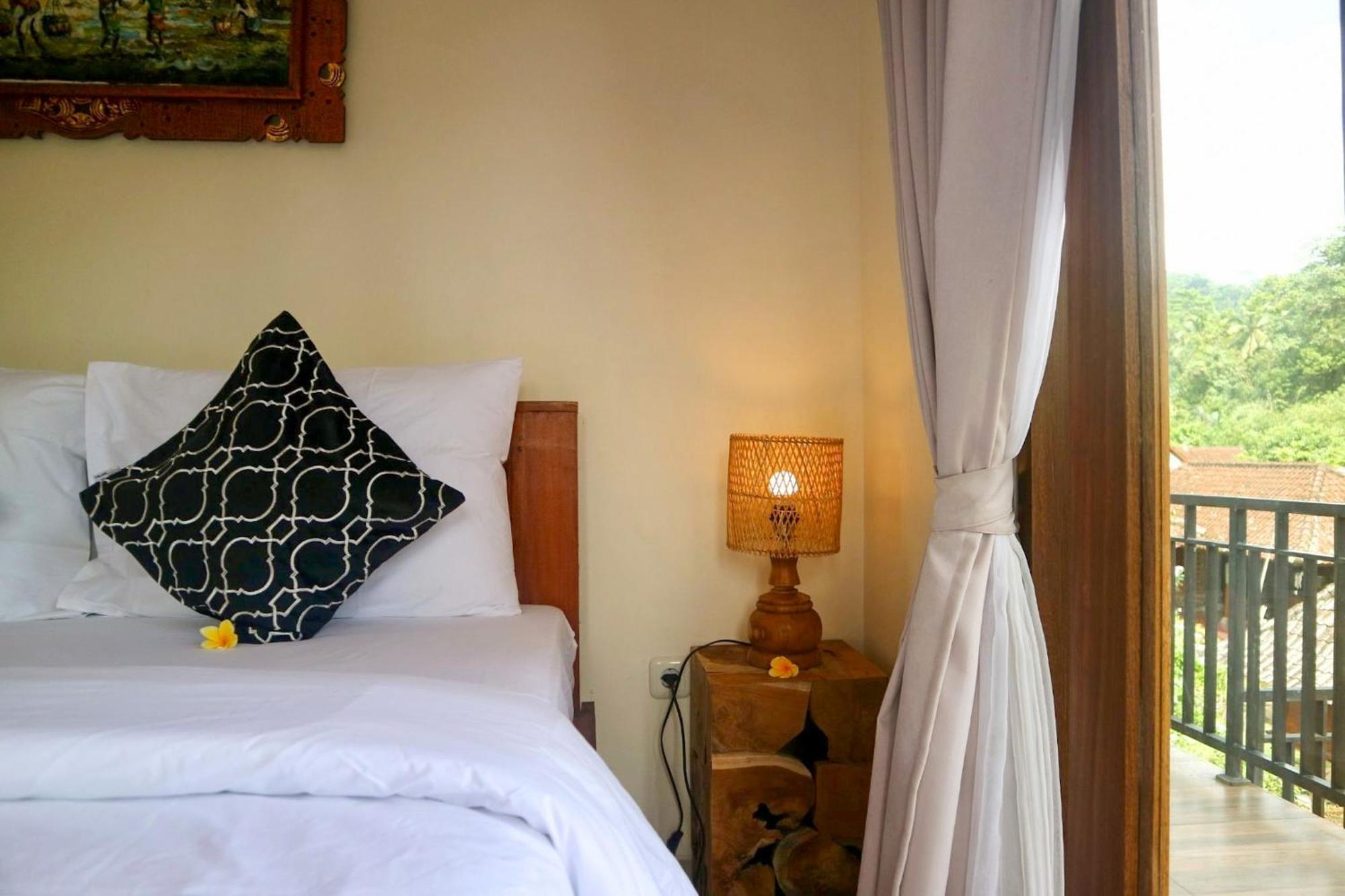 Gria Sindhu Homestay Sidemen By Agata Exterior foto